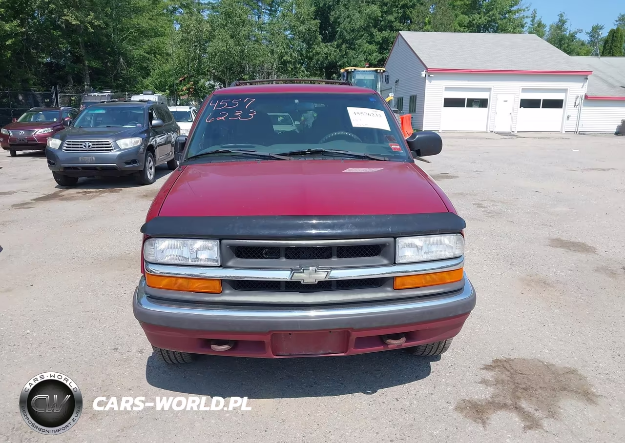 2000 Chevrolet Blazer Ls VIN:1GNDT13WXY2166807 - 13