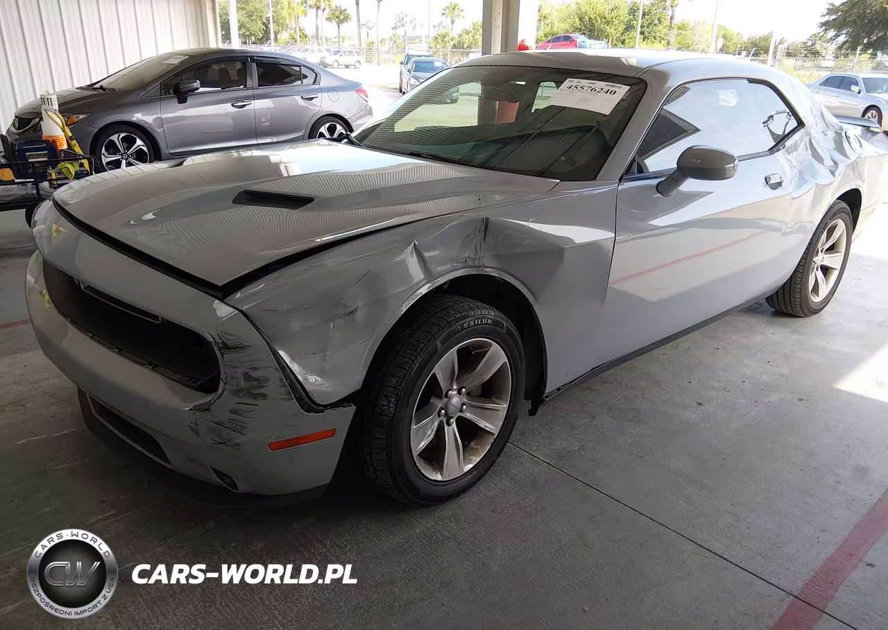 2020 Dodge Challenger Sxt VIN:2C3CDZAG1LH237005 - 2