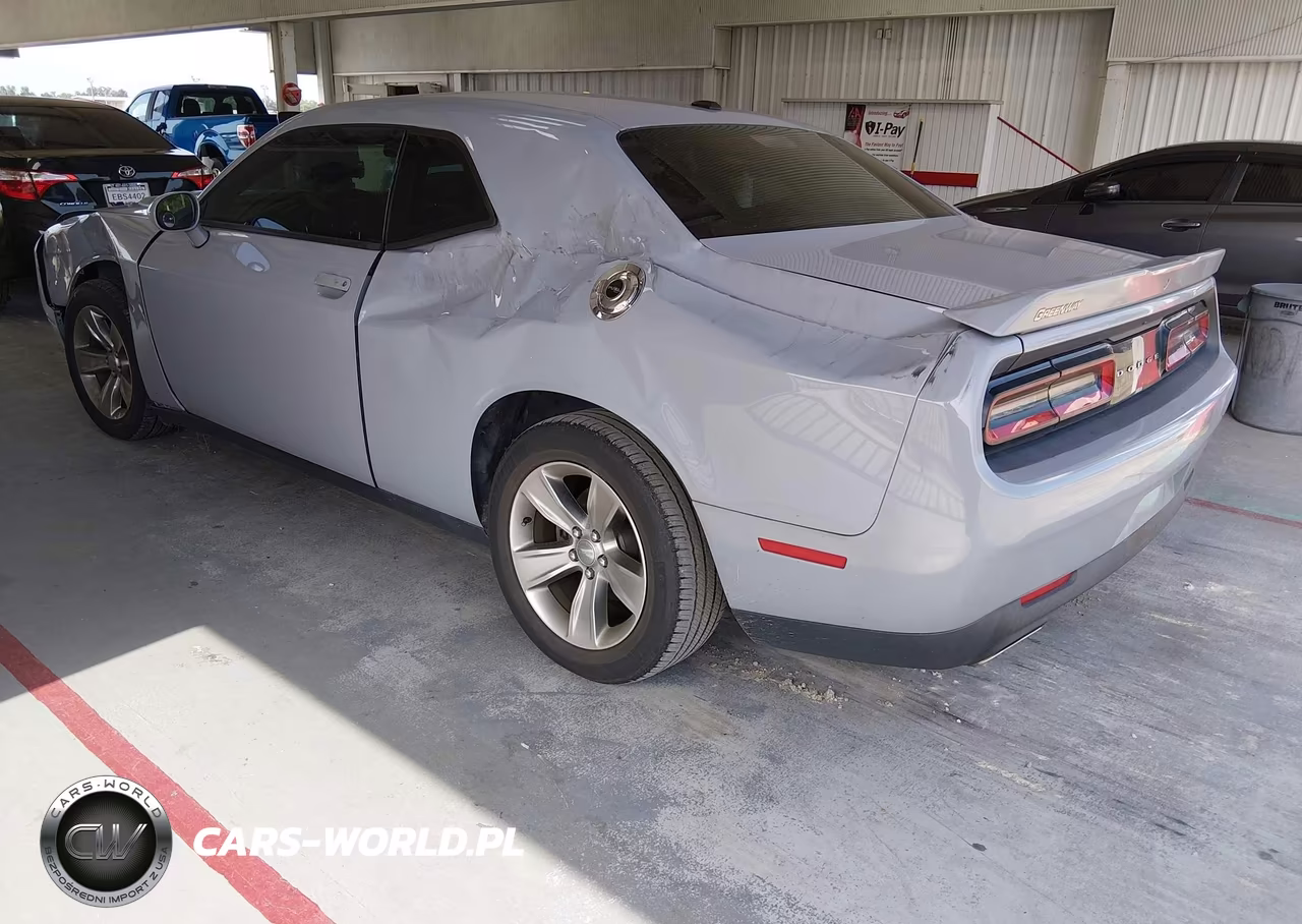 2020 Dodge Challenger Sxt VIN:2C3CDZAG1LH237005 - 3