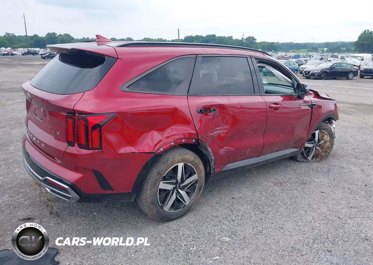 2021 Kia Sorento S VIN:5XYRL4LC2MG060650 - 4