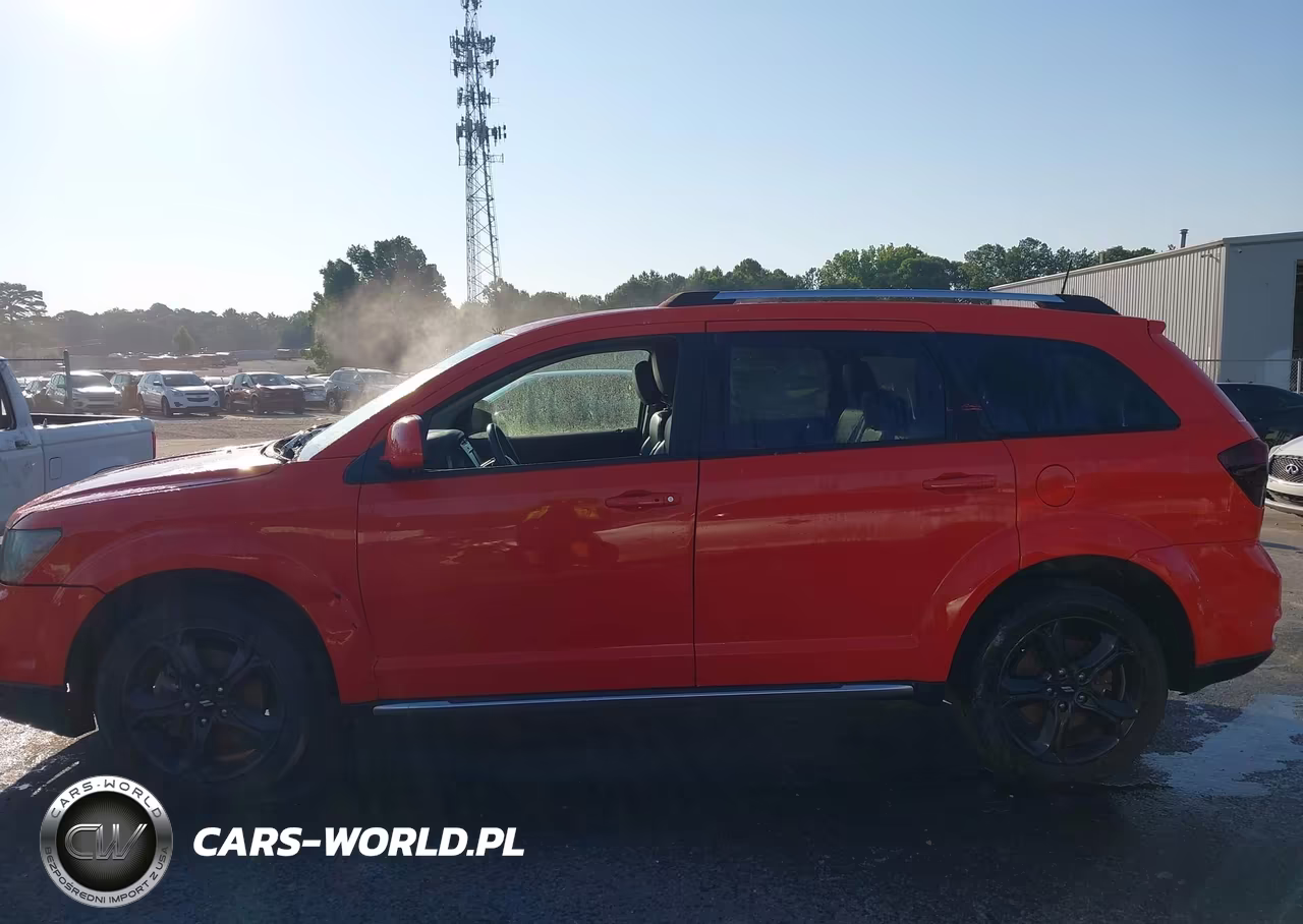 2019 Dodge Journey Crossroad VIN:3C4PDCGB7KT836874 - 14