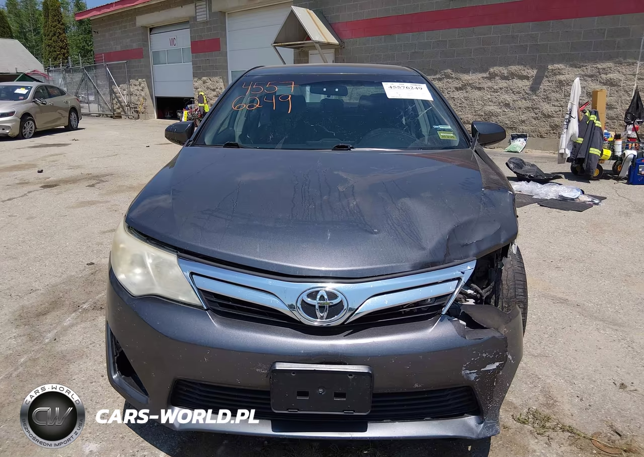 2014 Toyota Camry Le VIN:4T4BF1FK1ER365360 - 13