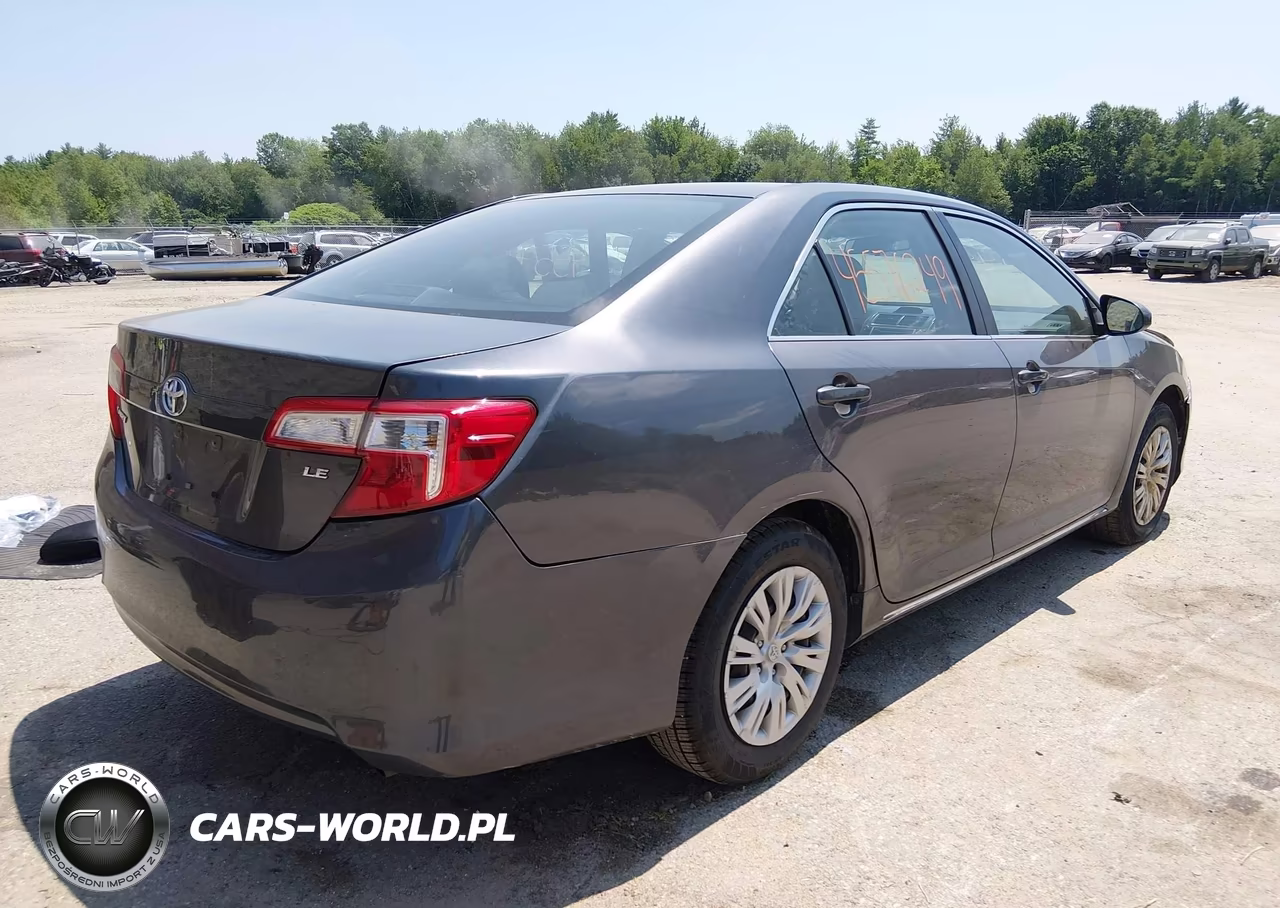 2014 Toyota Camry Le VIN:4T4BF1FK1ER365360 - 4