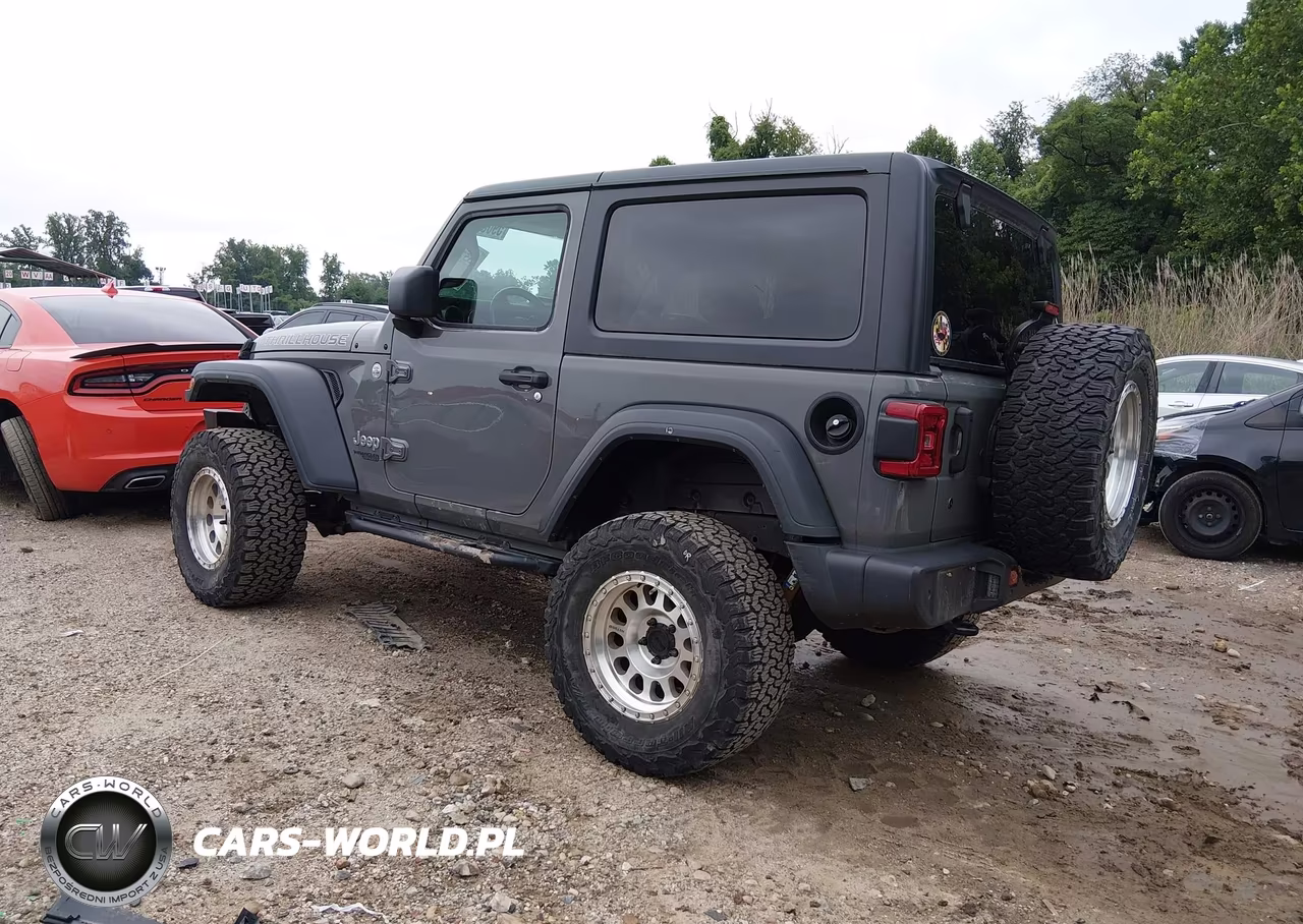 2018 Jeep Wrangler Sport S 4X4 VIN:1C4GJXAN5JW307192 - 3