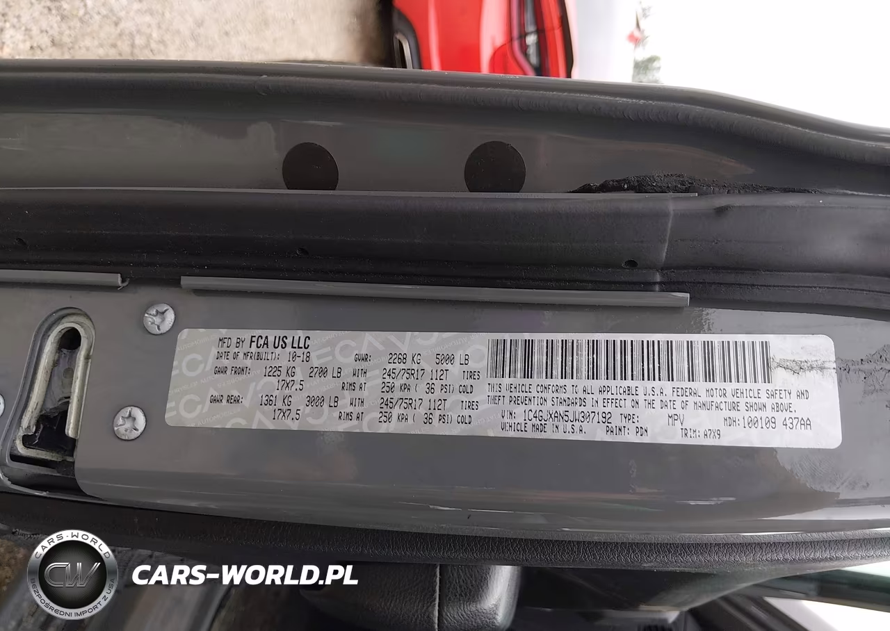2018 Jeep Wrangler Sport S 4X4 VIN:1C4GJXAN5JW307192 - 9