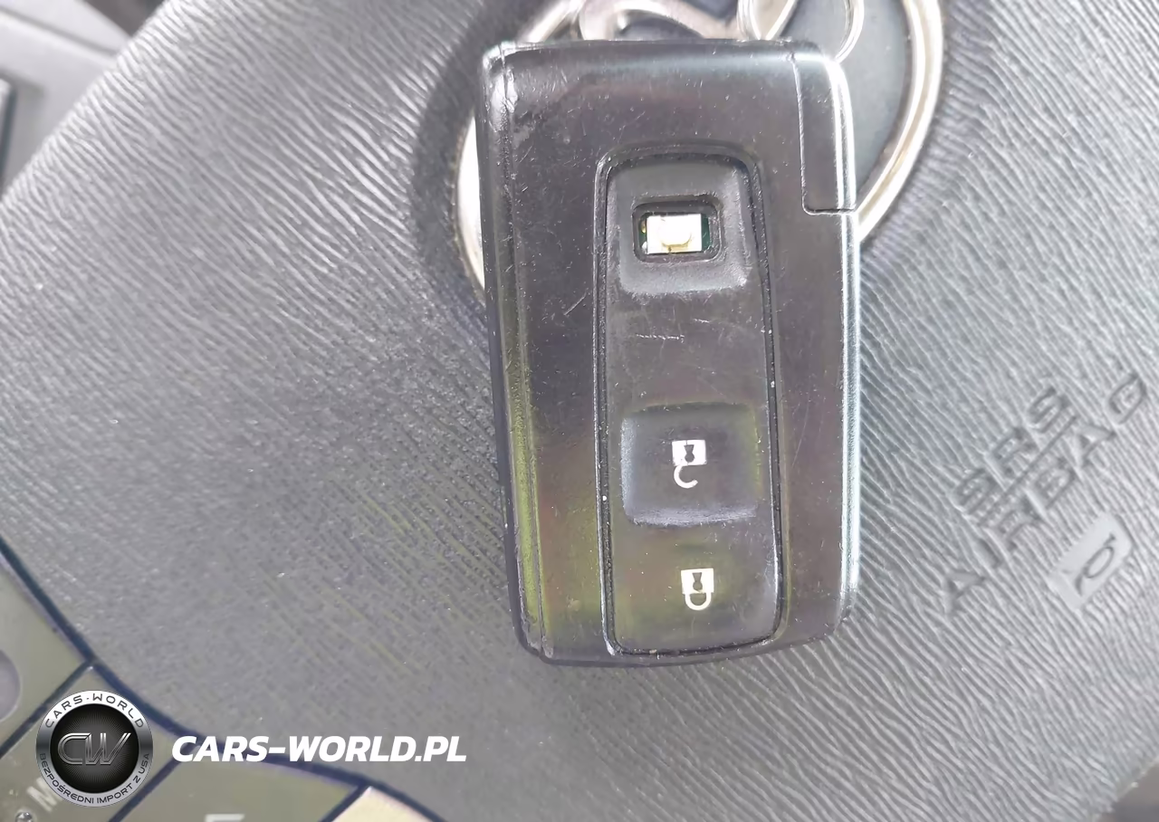2007 Toyota Prius VIN:JTDKB20U673260333 - 11