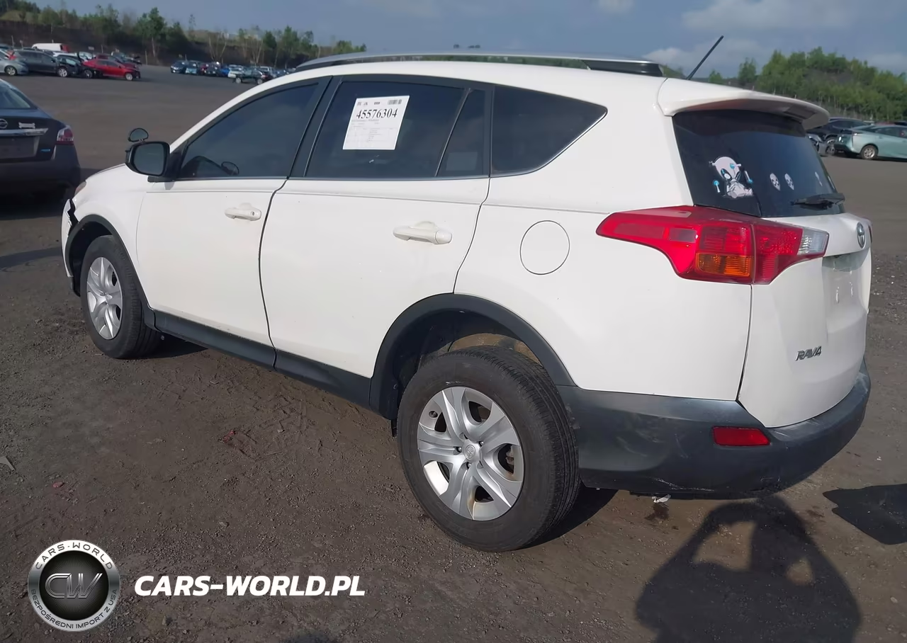 2015 Toyota Rav4 Le VIN:JTMZFREV2FJ056717 - 3