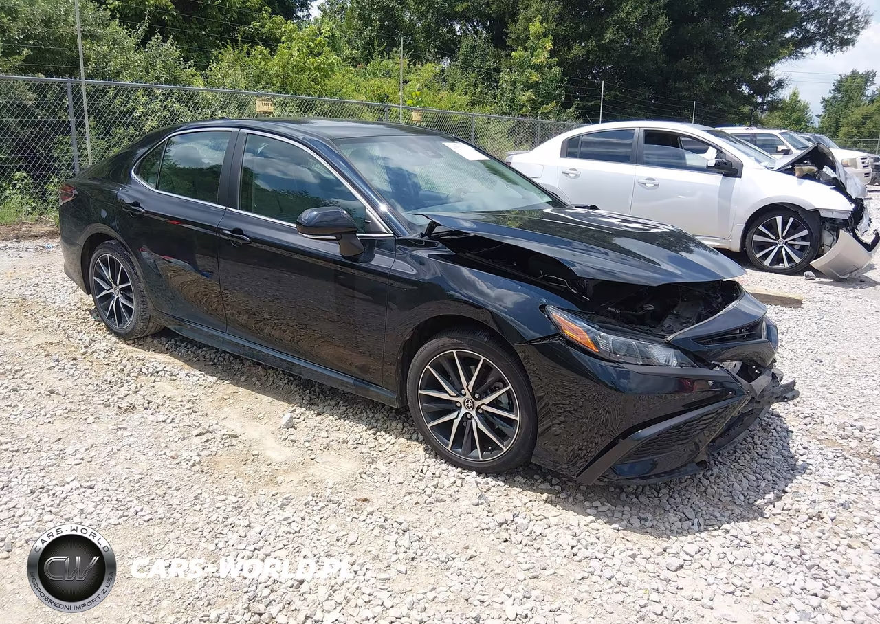 2022 Toyota Camry Se – zdjęcie 1 z 16