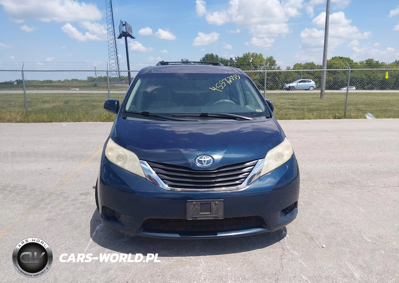 2011 Toyota Sienna Le V6 VIN:5TDKK3DC3BS097591 - 12