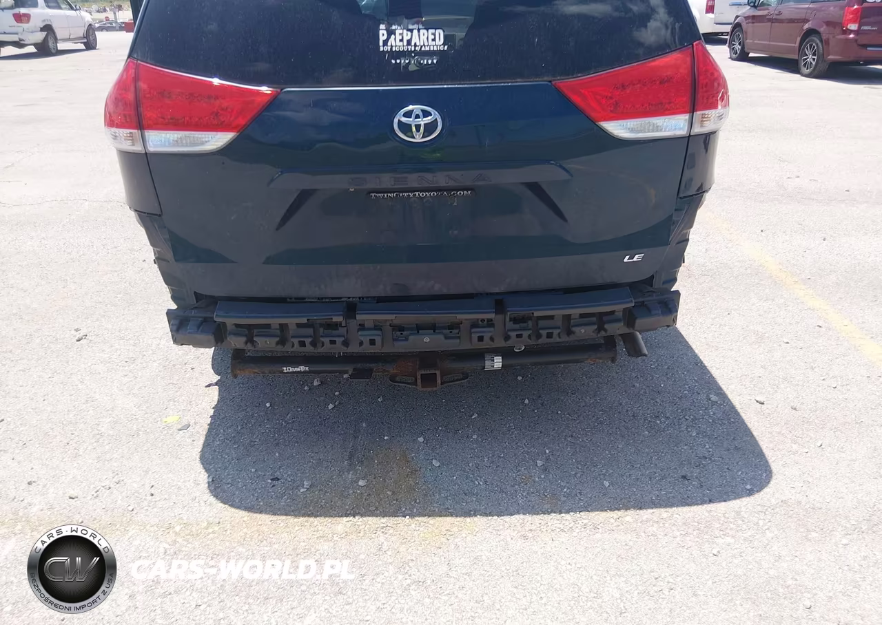 2011 Toyota Sienna Le V6 VIN:5TDKK3DC3BS097591 - 6