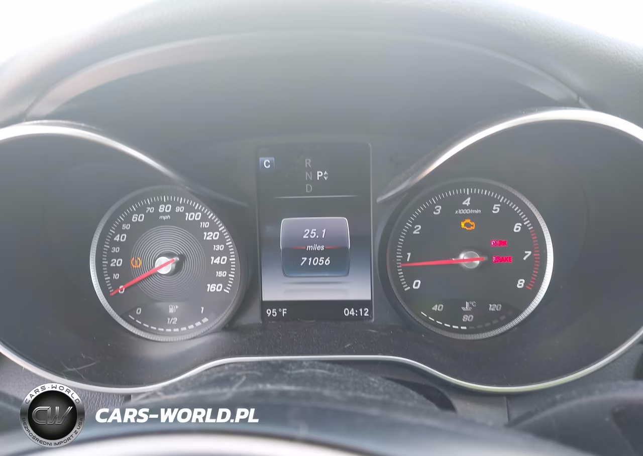 2016 Mercedes-Benz C 300 VIN:55SWF4JB1GU151178 - 7