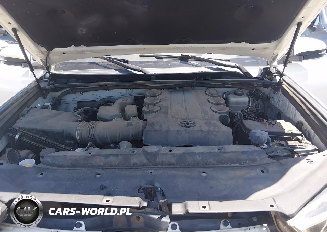 2018 Toyota 4Runner Limited VIN:JTEBU5JR5J5585729 - 10