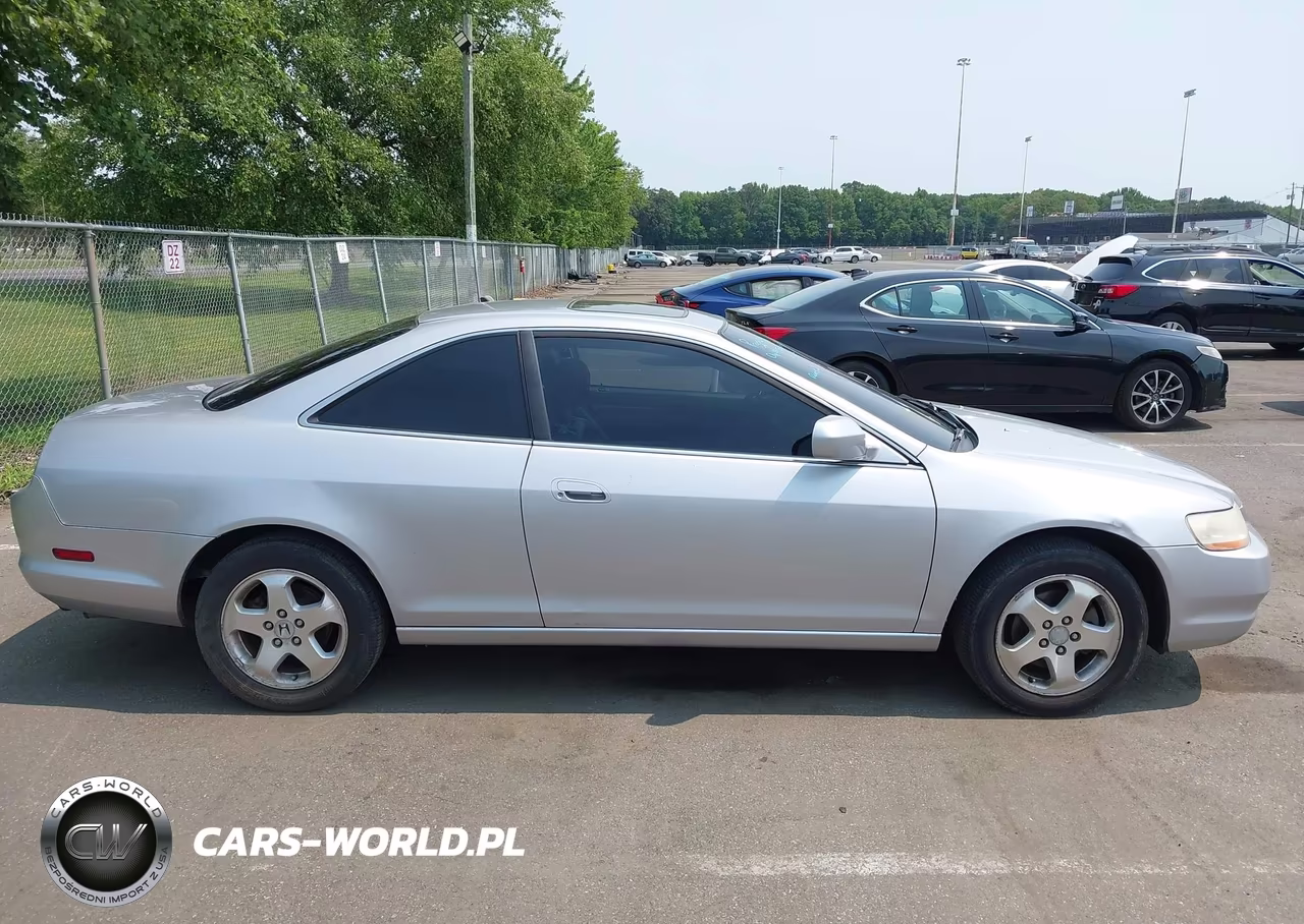 2000 Honda Accord 3.0 Ex VIN:1HGCG2257YA022484 - 13