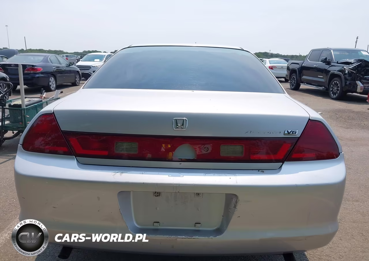 2000 Honda Accord 3.0 Ex VIN:1HGCG2257YA022484 - 16