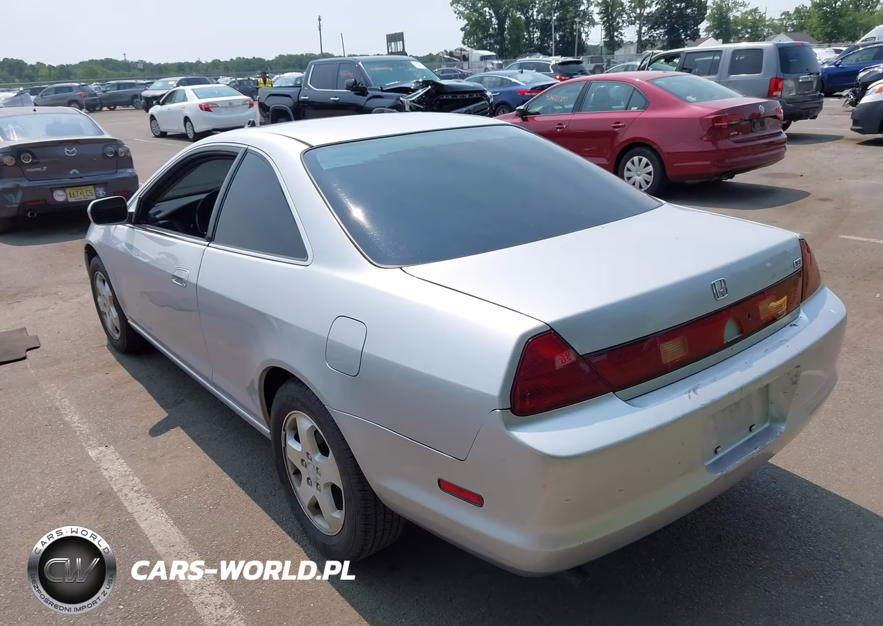 2000 Honda Accord 3.0 Ex VIN:1HGCG2257YA022484 - 3