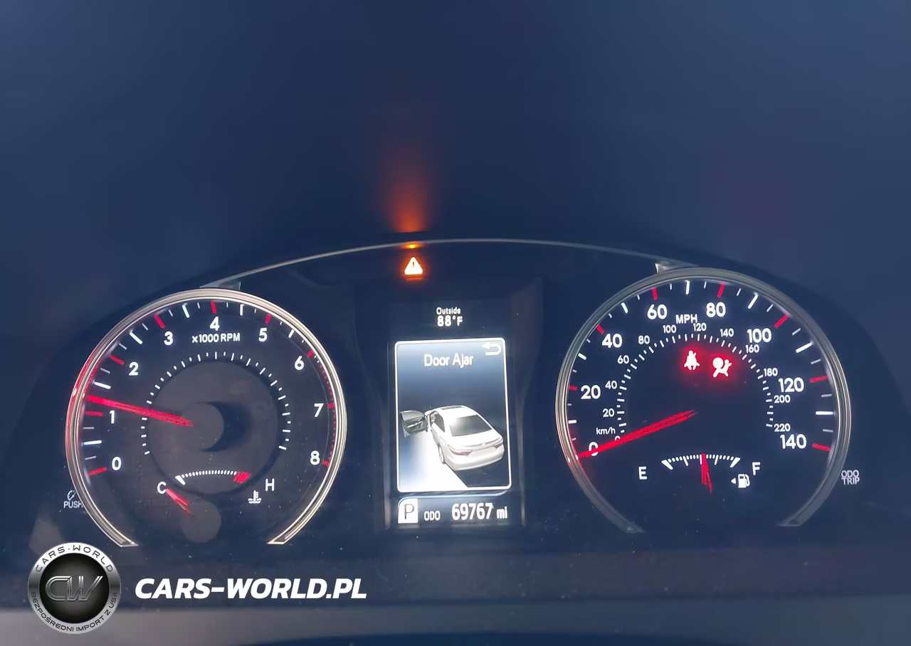 2017 Toyota Camry Le VIN:4T1BF1FK2HU666105 - 7