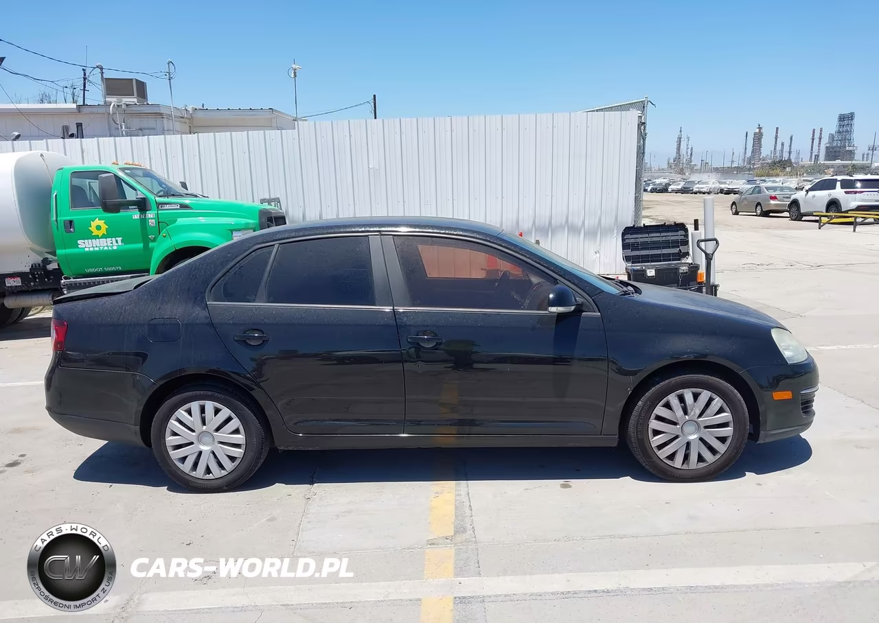 2010 Volkswagen Jetta S VIN:3VWJZ7AJ6AM080197 - 13
