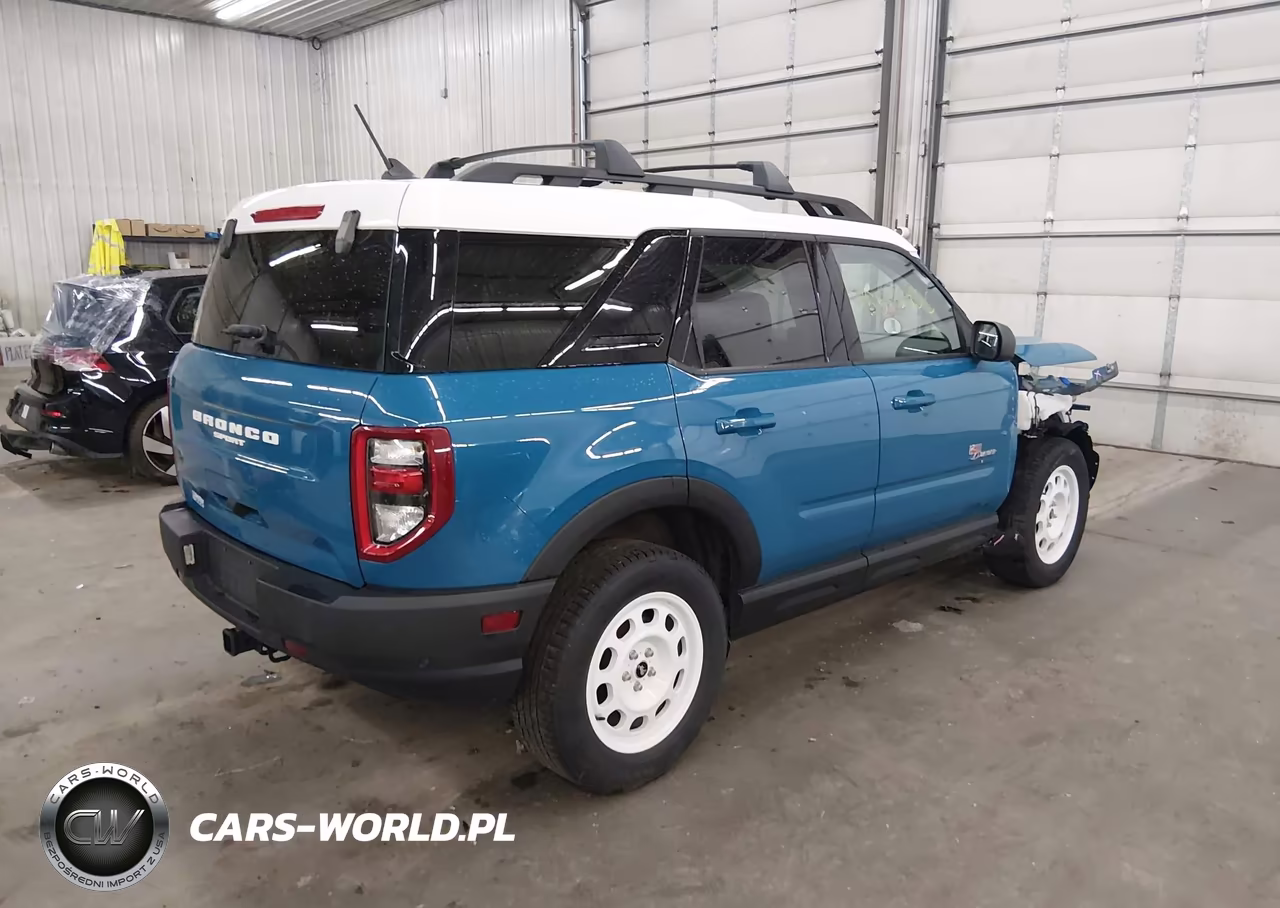 2023 Ford Bronco Sport Heritage Limited VIN:3FMCR9H96PRD18060 - 4