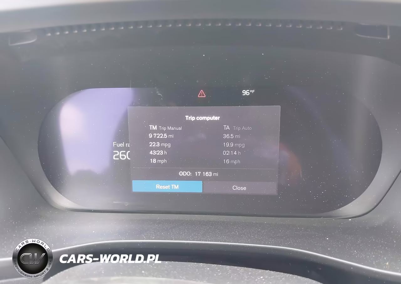 2023 Volvo Xc40 B5 Plus Bright Theme VIN:YV4L12UNXP2911251 - 7