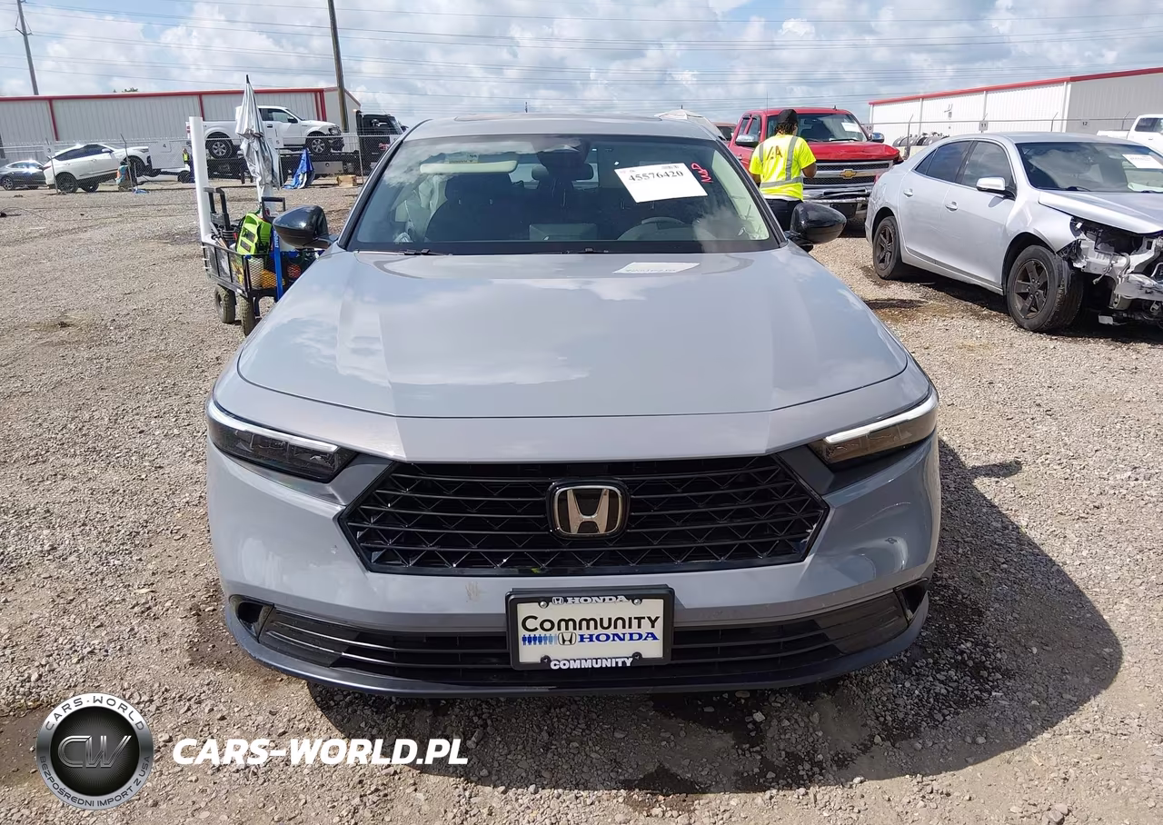 2025 Honda Accord Se VIN:1HGCY1F45SA070887 - 12