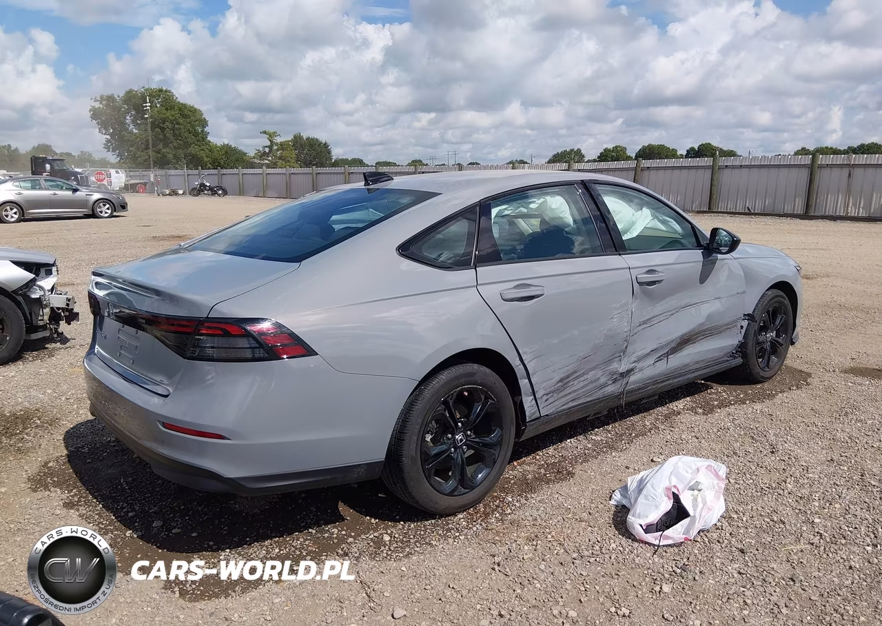 2025 Honda Accord Se VIN:1HGCY1F45SA070887 - 4