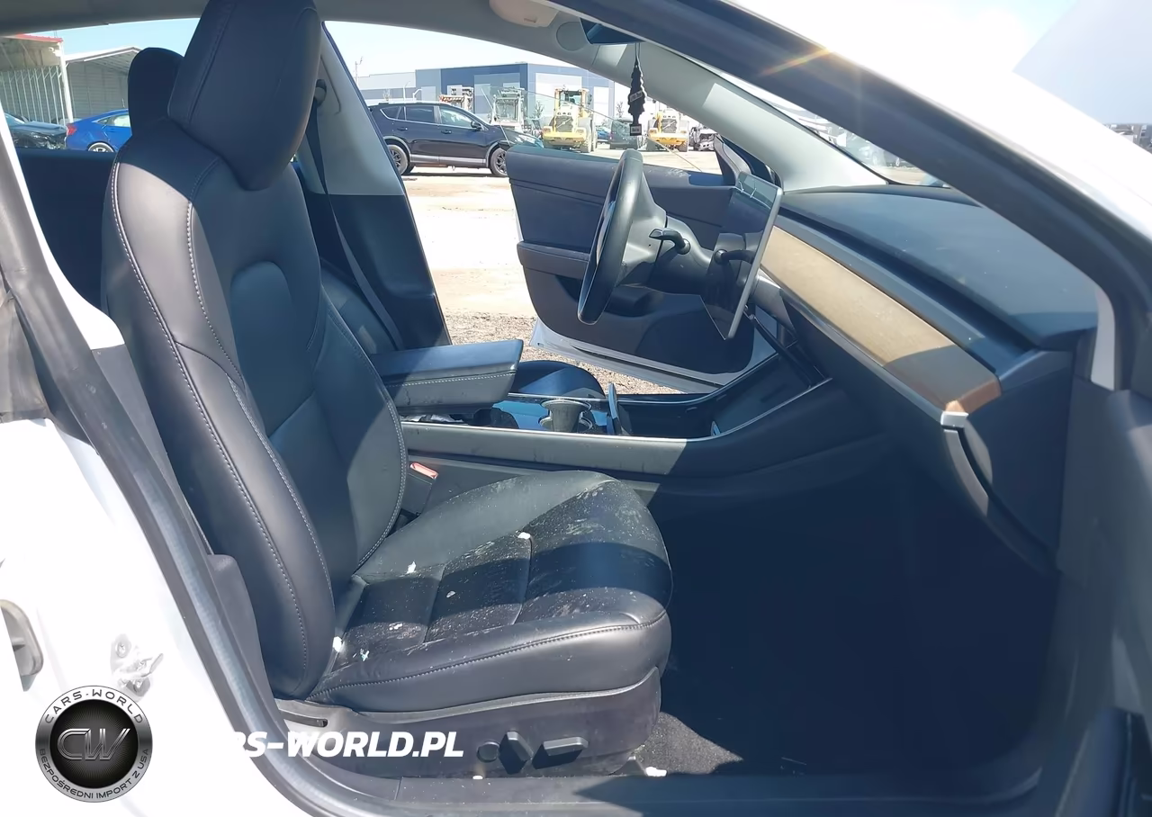 2019 Tesla Model 3 Long Range-Mid Range-Standard Range-Standard Range Plus VIN:5YJ3E1EA4KF476570 - 5