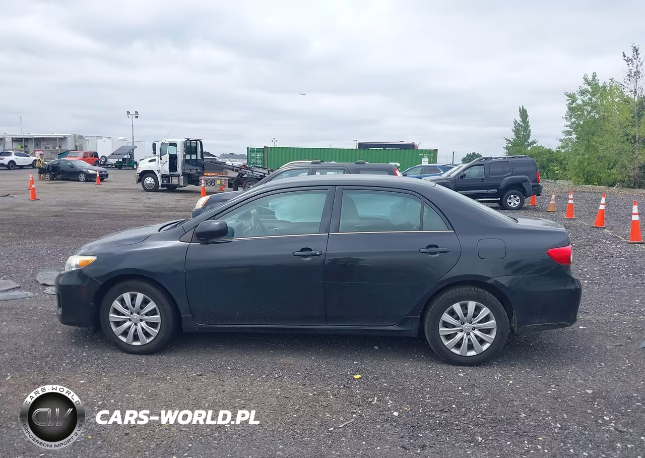 2013 Toyota Corolla Le VIN:2T1BU4EE4DC124390 - 13