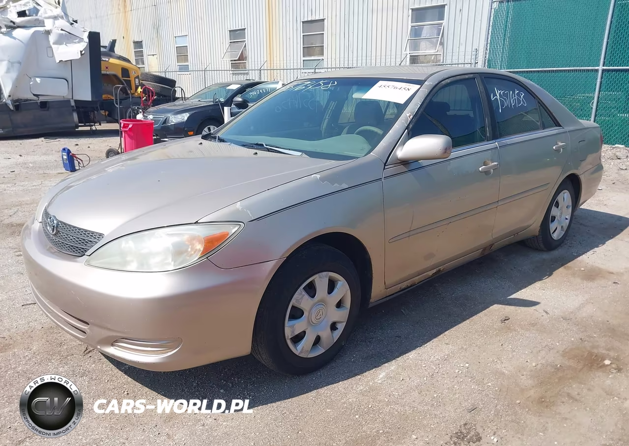 2002 Toyota Camry Le VIN:4T1BE32K72U056891 - 2
