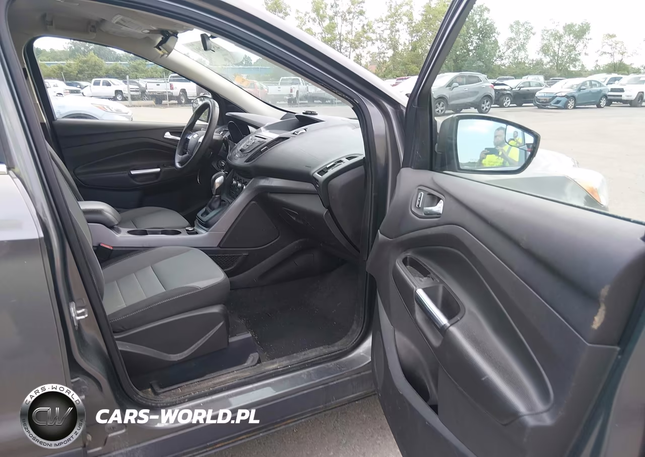 2014 Ford Escape Se VIN:1FMCU0GXXEUD99466 - 5