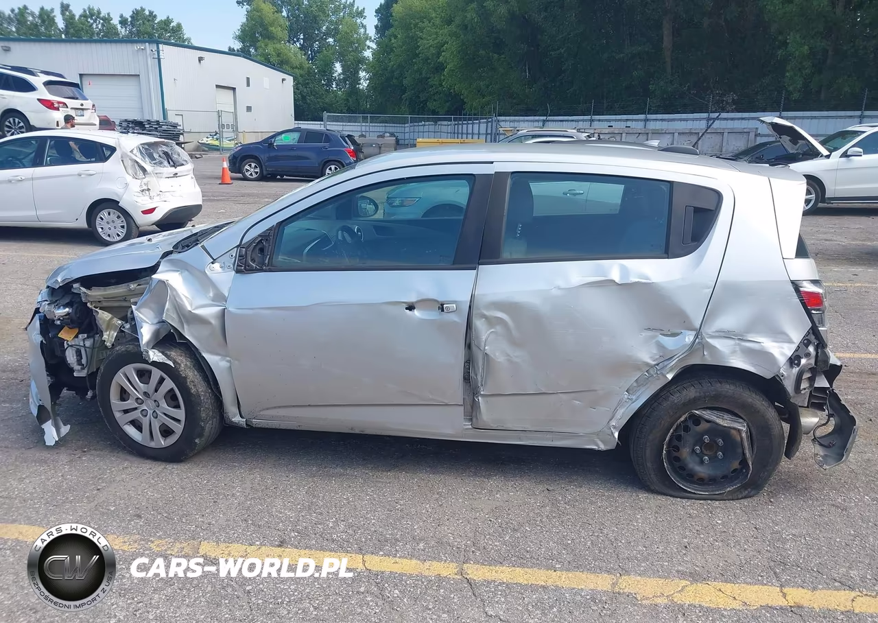 2020 Chevrolet Sonic VIN:1G1JG6SB1L4132109 - 15
