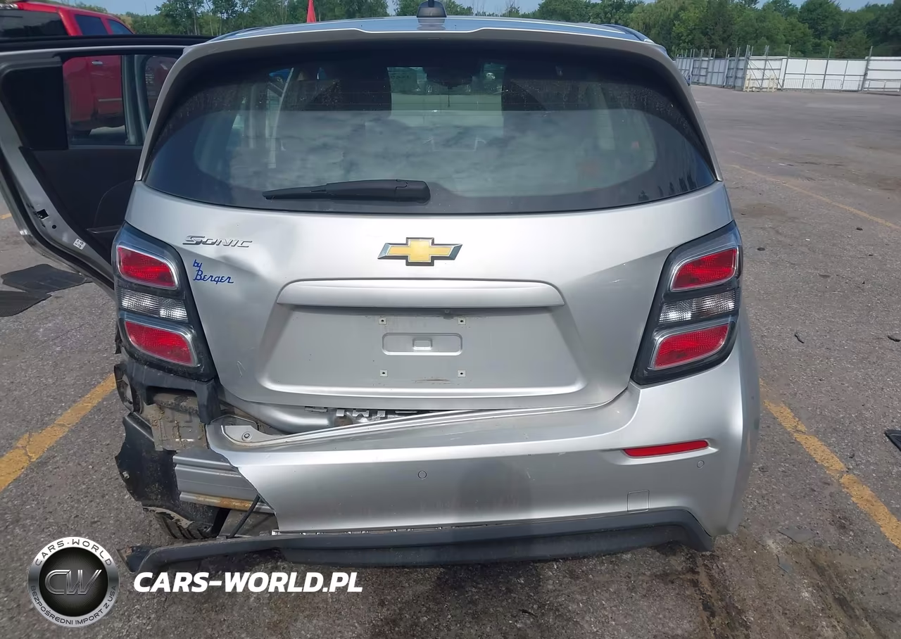 2020 Chevrolet Sonic VIN:1G1JG6SB1L4132109 - 17