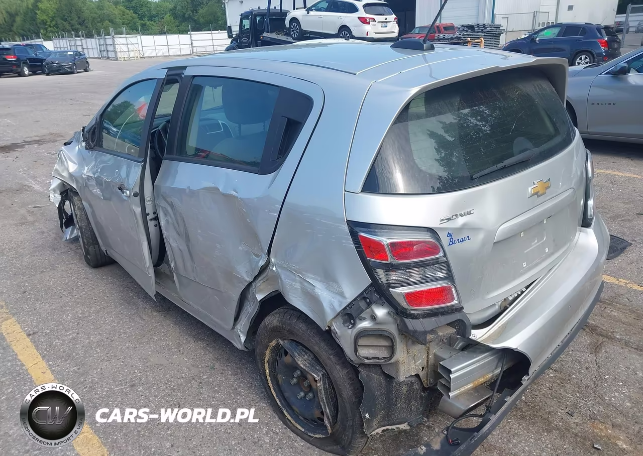 2020 Chevrolet Sonic VIN:1G1JG6SB1L4132109 - 3