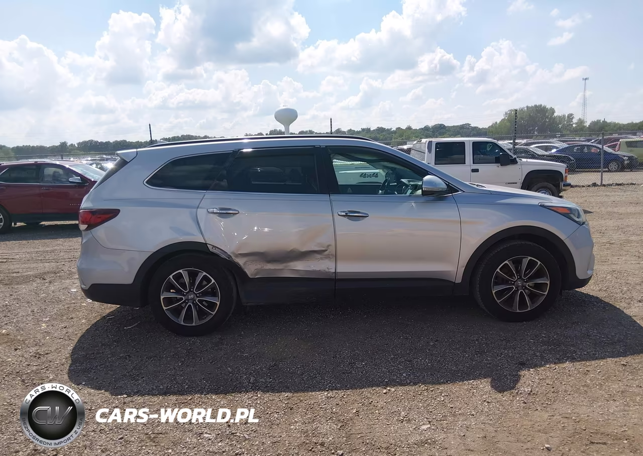 2017 Hyundai Santa Fe Se VIN:KM8SN4HF0HU228090 - 13