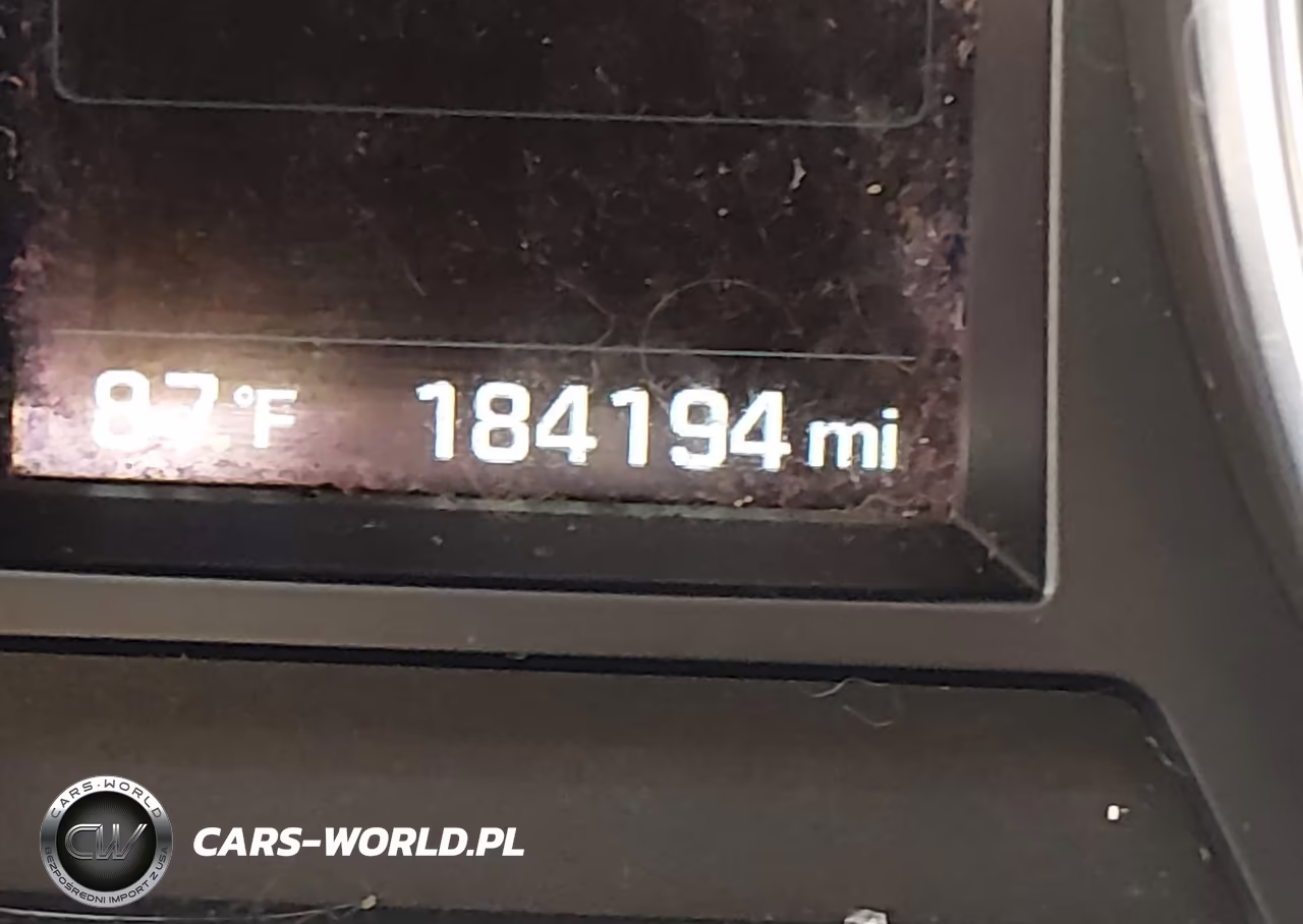 2017 Hyundai Santa Fe Se VIN:KM8SN4HF0HU228090 - 15