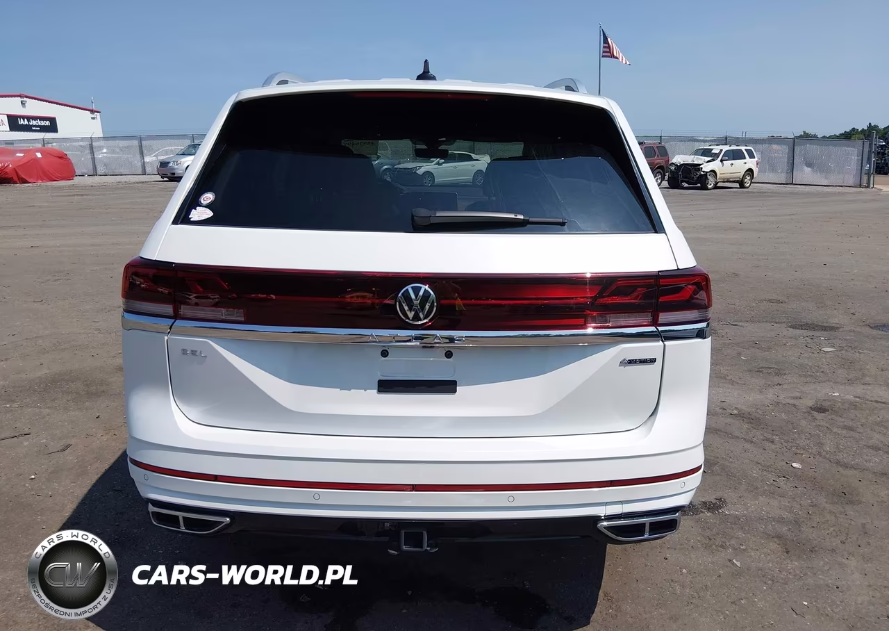 2025 Volkswagen Atlas 2.0T Sel Premium R-Line VIN:1V2FR2CA3SC512822 - 17