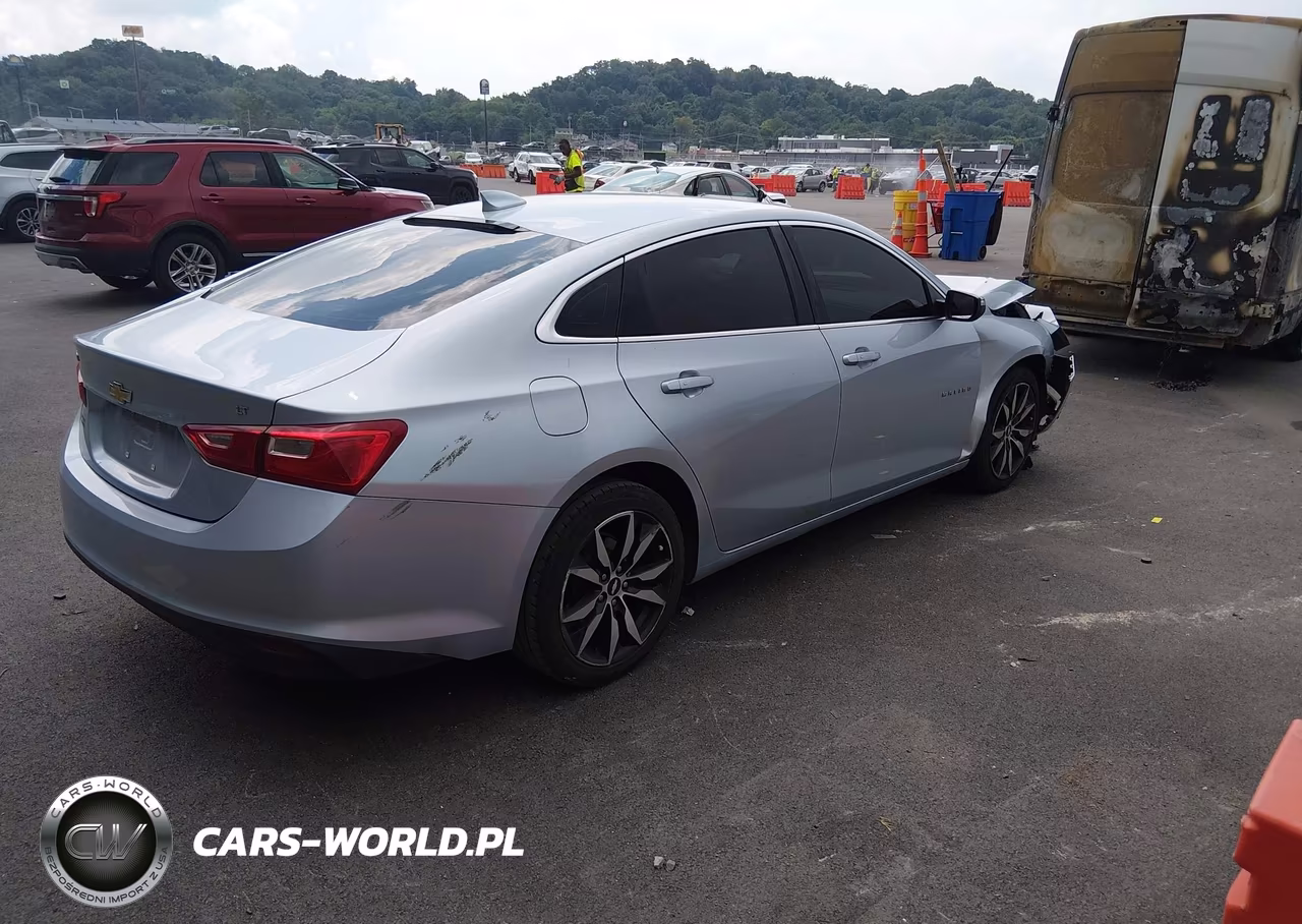 2017 Chevrolet Malibu 1Lt VIN:1G1ZE5ST9HF287286 - 4