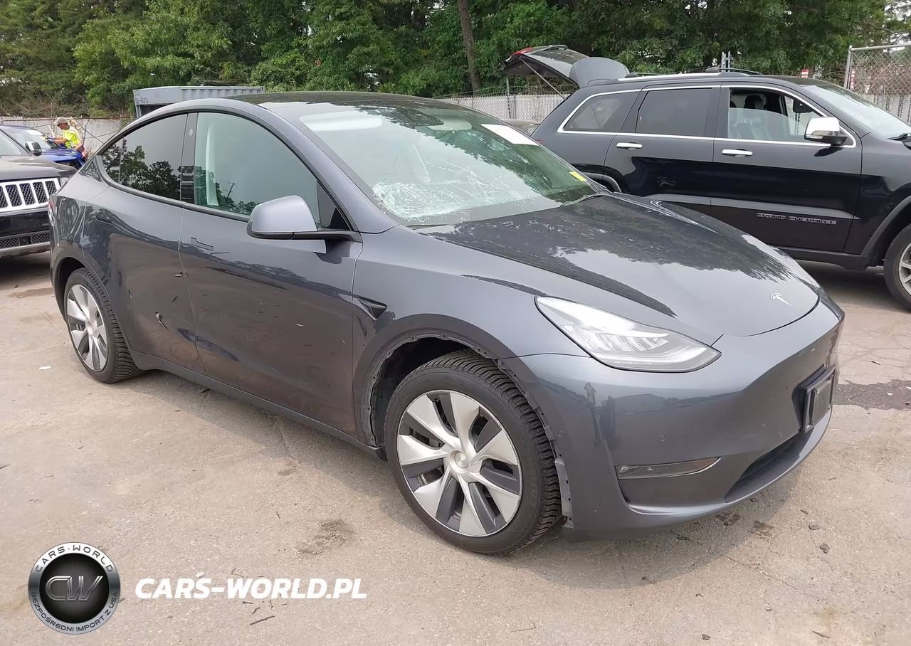 2021 Tesla Model Y Long Range Dual Motor All-Wheel Drive – zdjęcie 1 z 22
