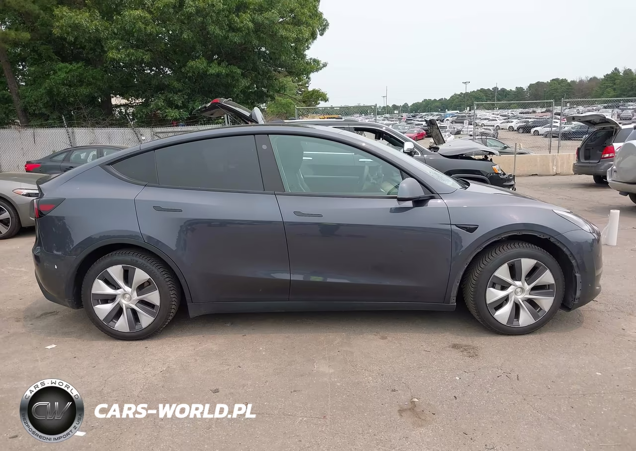 2021 Tesla Model Y Long Range Dual Motor All-Wheel Drive VIN:5YJYGAEE1MF292113 - 14
