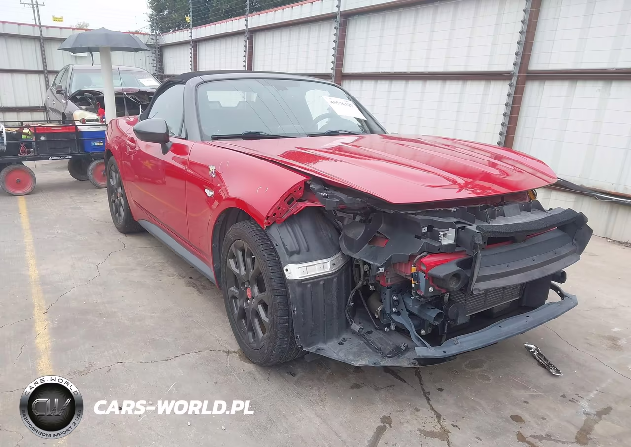 2019 Fiat 124 Spider Abarth