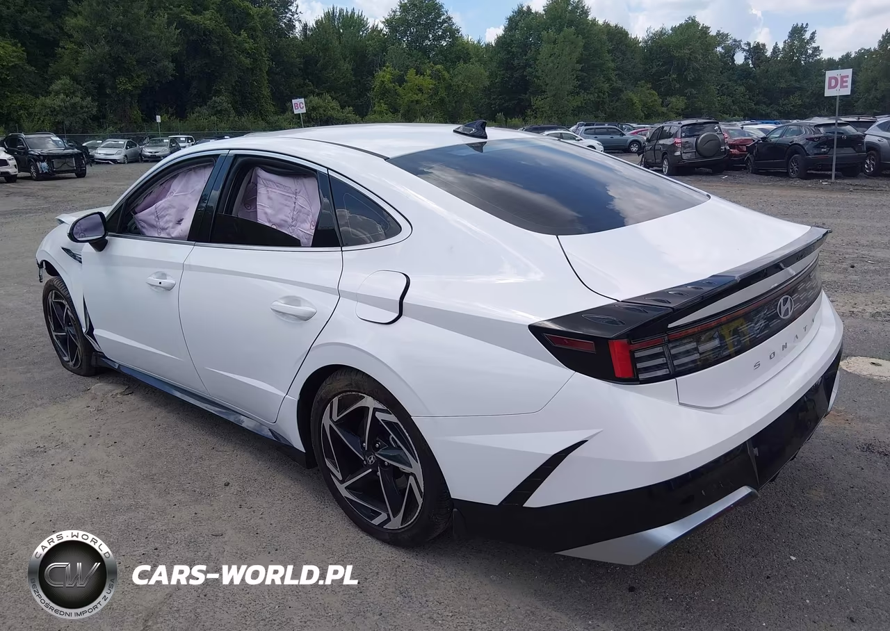 2026 Hyundai Sonata Sel Sport VIN:KMHL64JA7TA533290 - 3