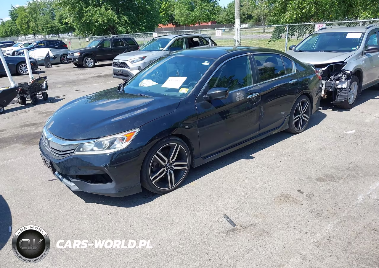 2017 Honda Accord Sport VIN:1HGCR2F56HA303731 - 2