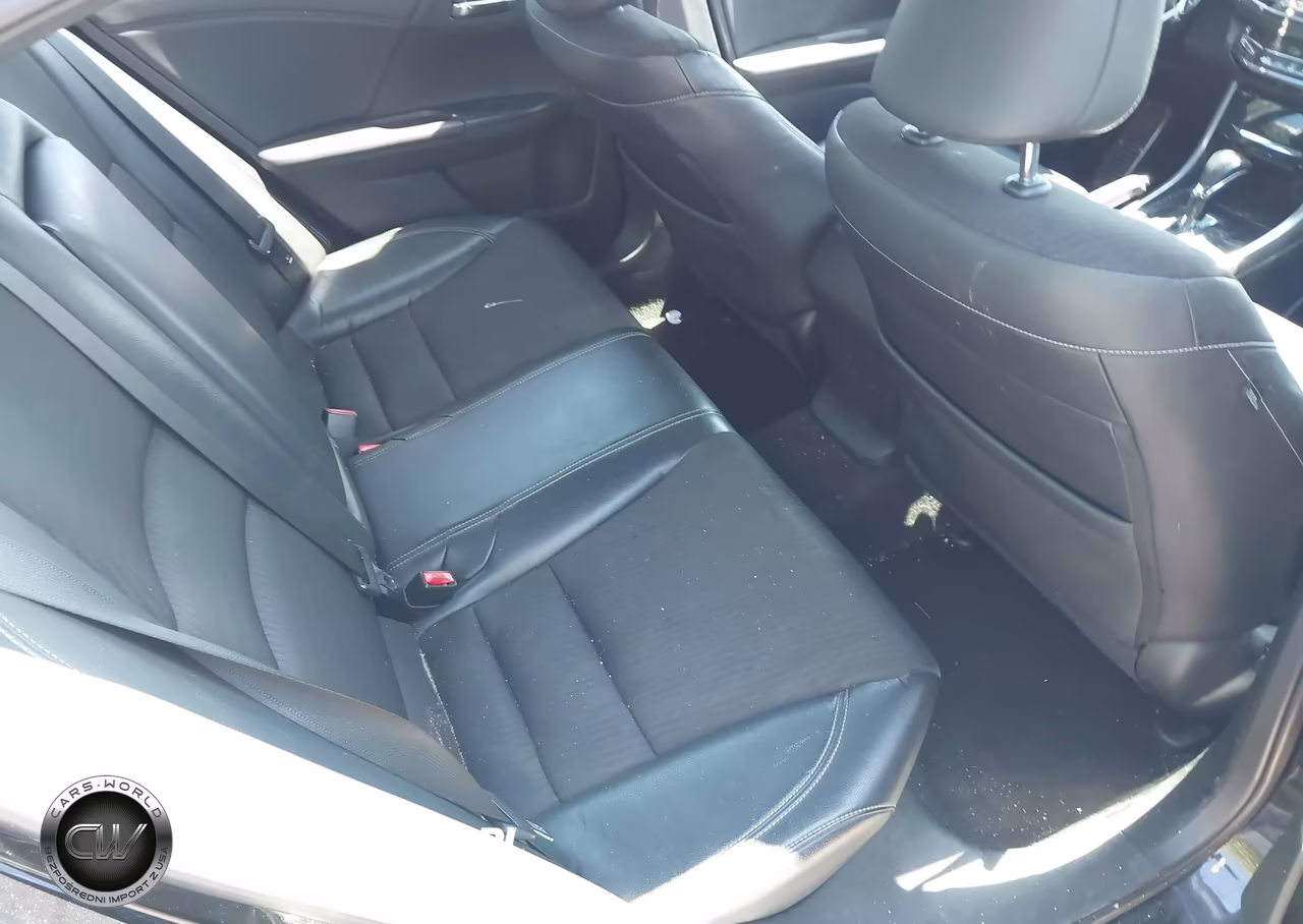 2017 Honda Accord Sport VIN:1HGCR2F56HA303731 - 8