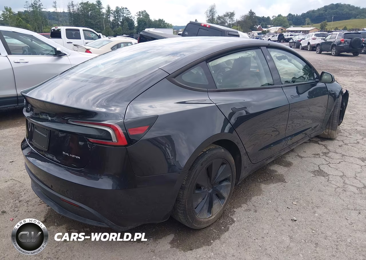 2025 Tesla Model 3 Long Range All-Wheel Drive VIN:5YJ3E1EB0SF001278 - 4