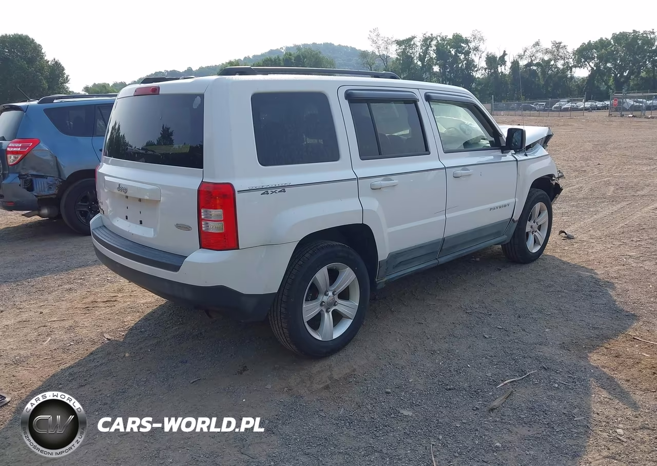 2011 Jeep Patriot Sport VIN:1J4NF1GB0BD280820 - 4
