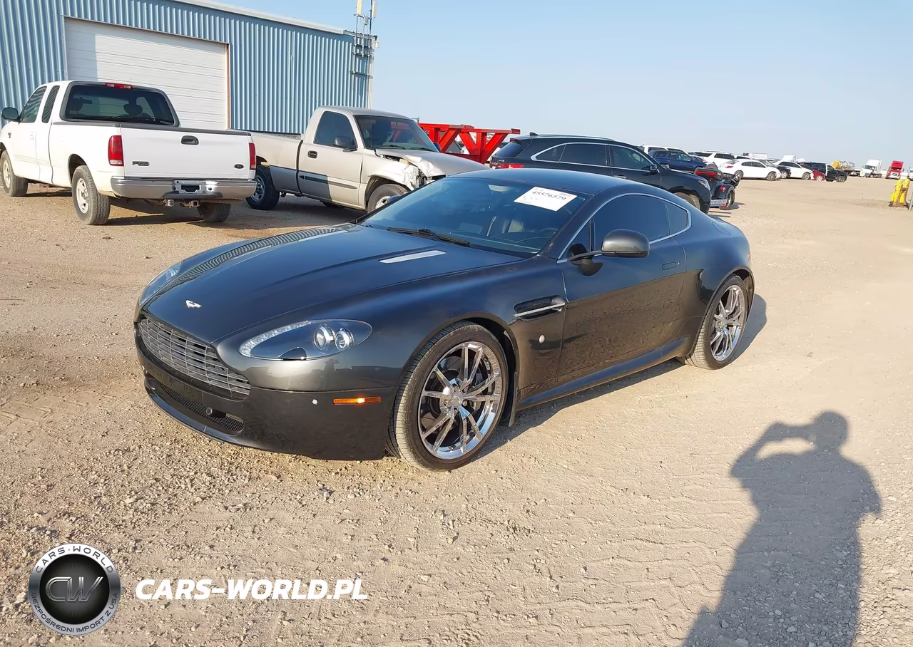 2010 Aston Martin V8 Vantage VIN:SCFEFBAC2AGC13750 - 2