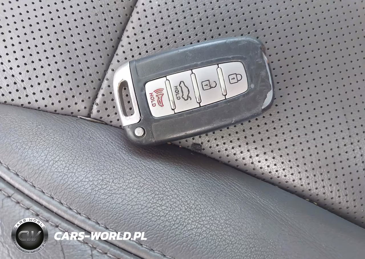 2015 Hyundai Sonata Hybrid Limited VIN:KMHEC4A40FA119400 - 11