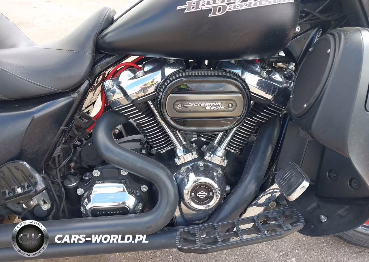 2017 Harley-Davidson Flhxs Street Glide Special VIN:1HD1KRC19HB631710 - 8