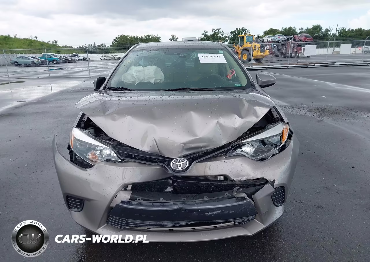 2016 Toyota Corolla Le VIN:2T1BURHE9GC511983 - 12