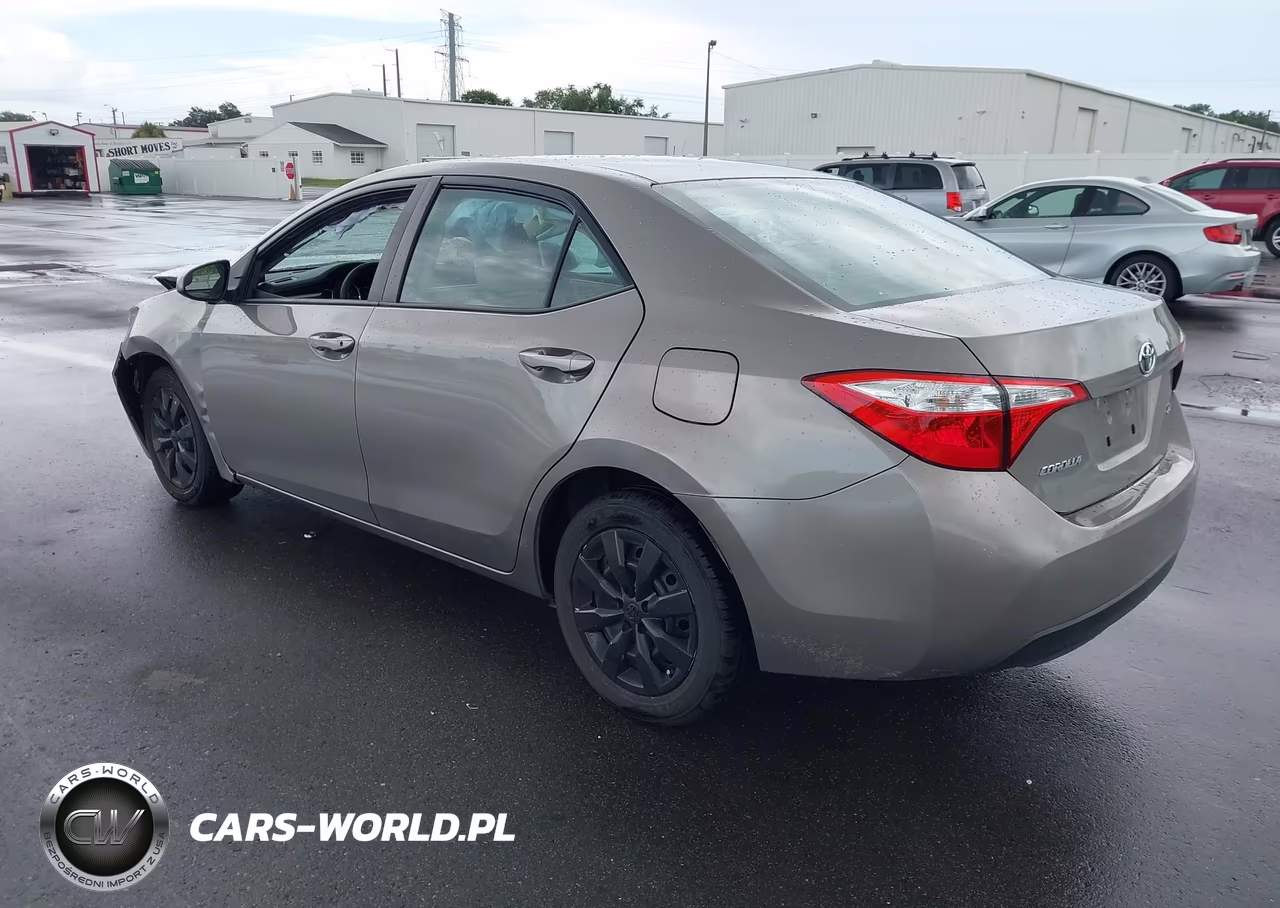 2016 Toyota Corolla Le VIN:2T1BURHE9GC511983 - 3