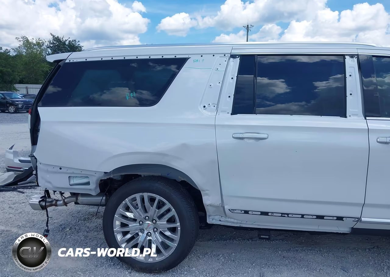 2025 GMC Yukon Xl 2Wd Denali VIN:1GKS1JRL2SR354565 - 18